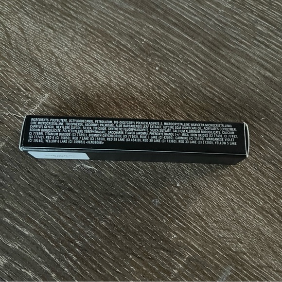 🆕 MAC Star Quality Cremesheen Glass Lipgloss - Picture 8 of 8